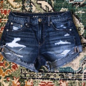 American Eagle tomgirl shortie.